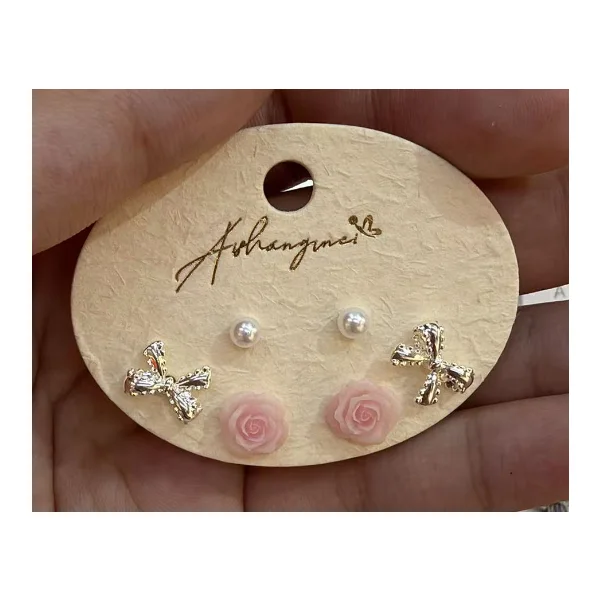 Aretes de bisutería mod. 16 (ver foto) — AR-16
