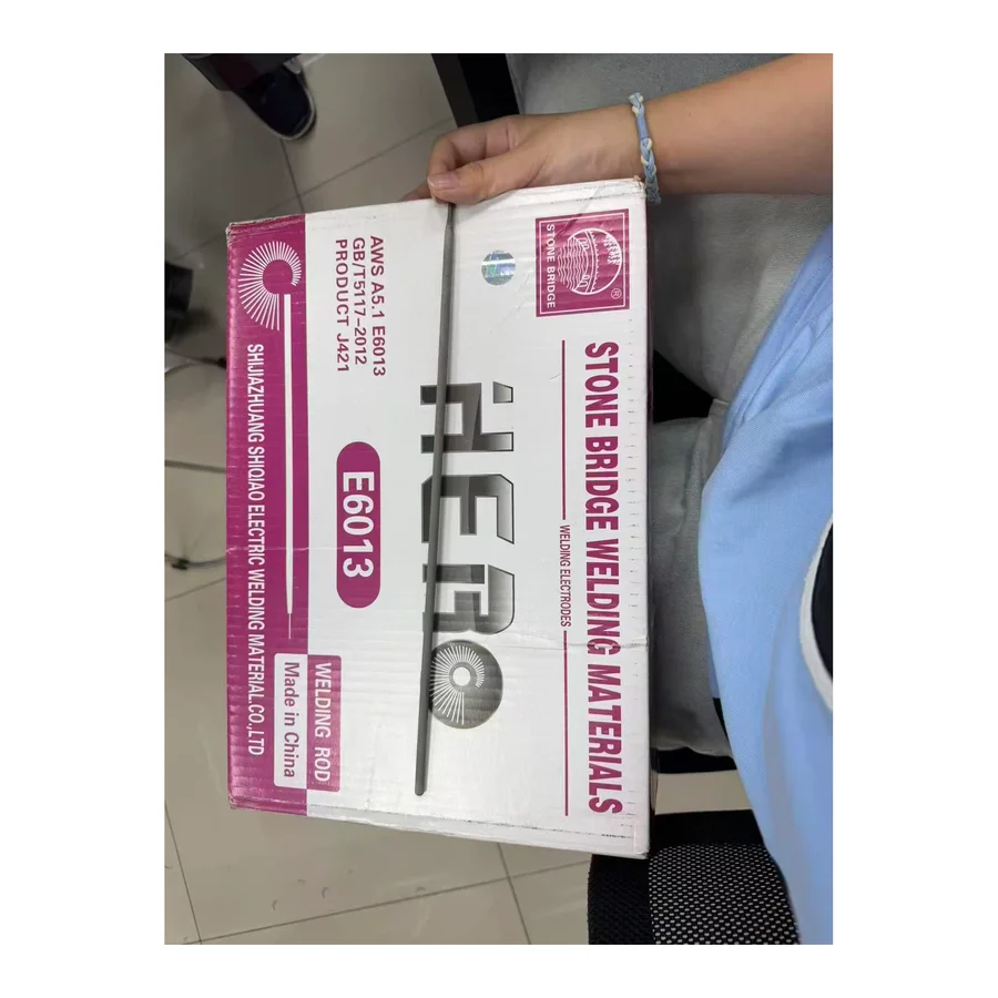 Electrodos de soldadura 2,5mm — E6013 (por kg, caja 20 kg)